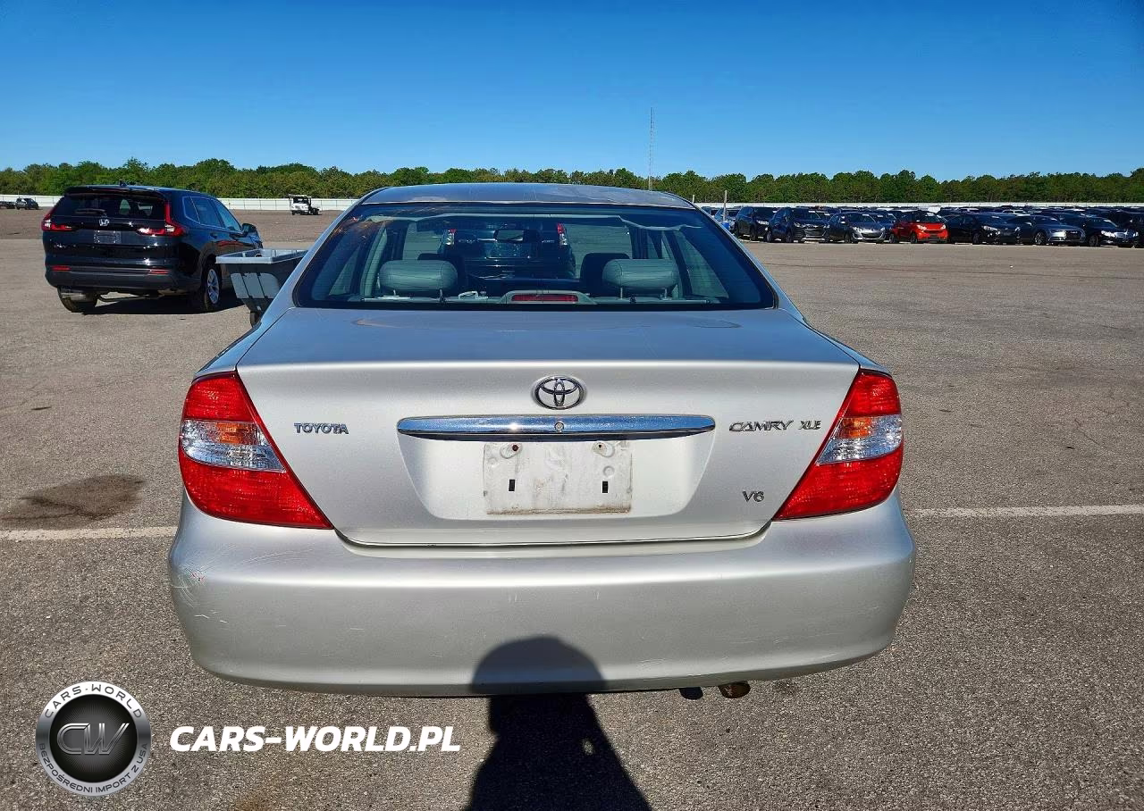 2002 Toyota Camry Xle V6 VIN:4T1BF30K02U031797 - 6