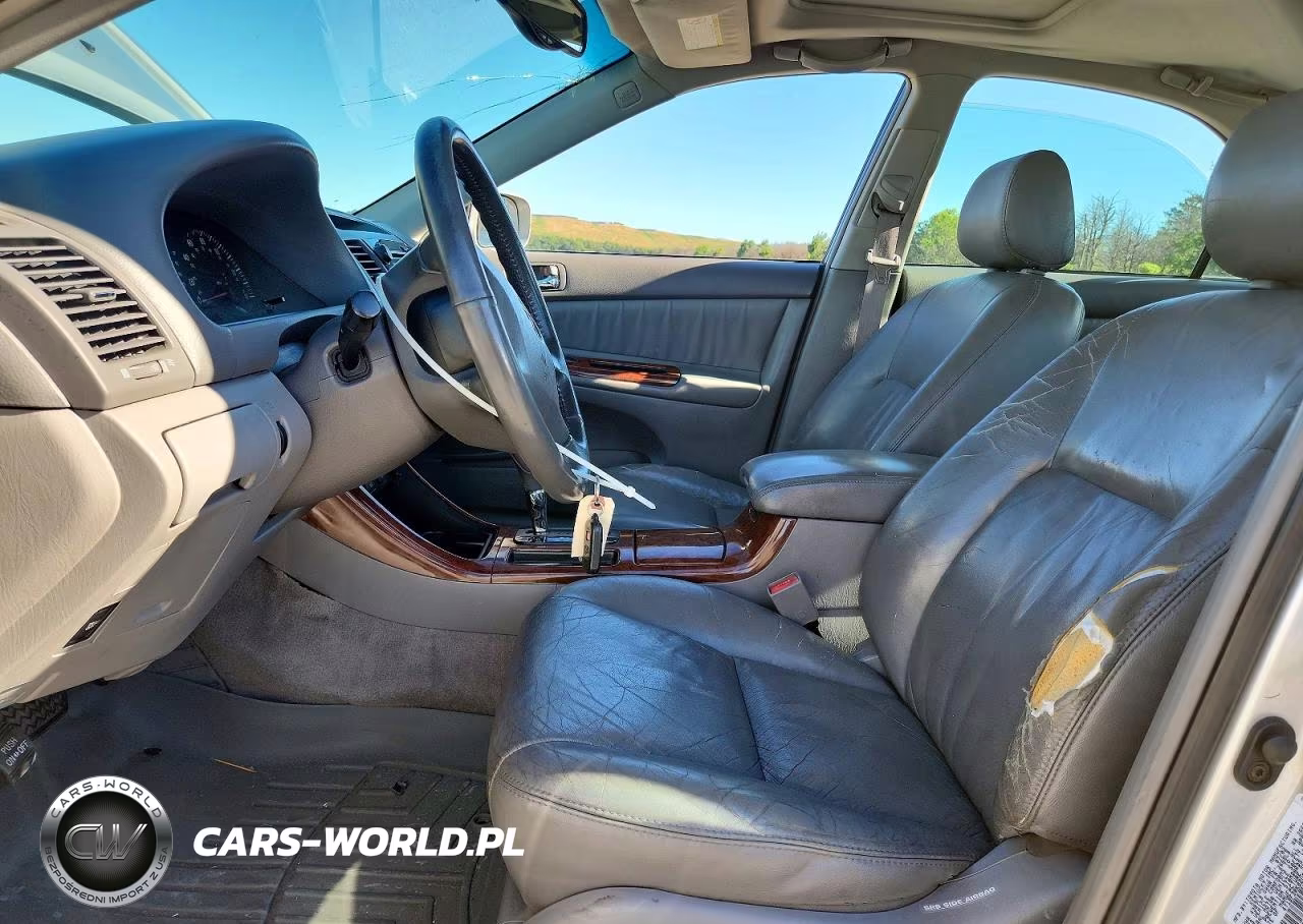 2002 Toyota Camry Xle V6 VIN:4T1BF30K02U031797 - 7