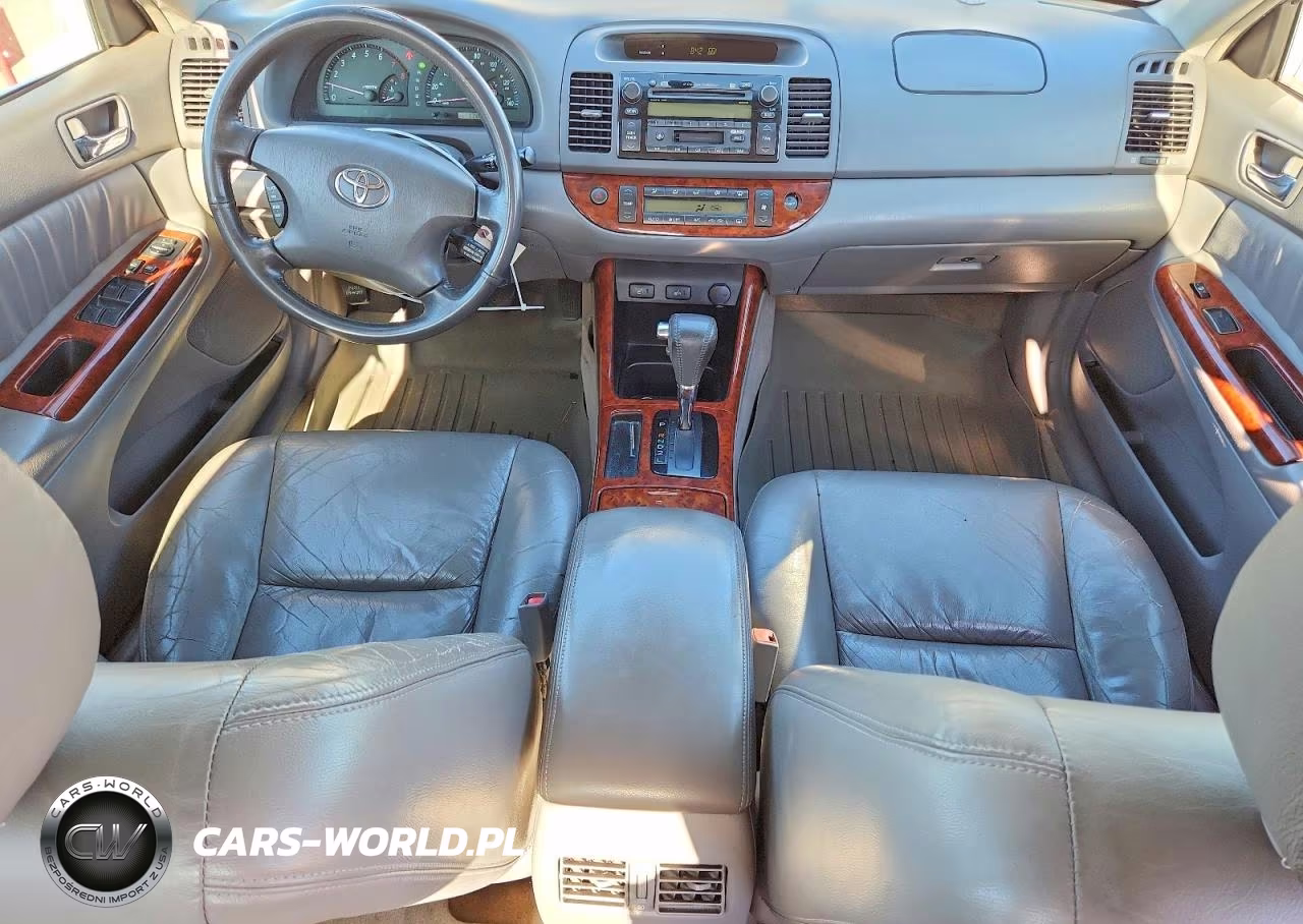 2002 Toyota Camry Xle V6 VIN:4T1BF30K02U031797 - 8