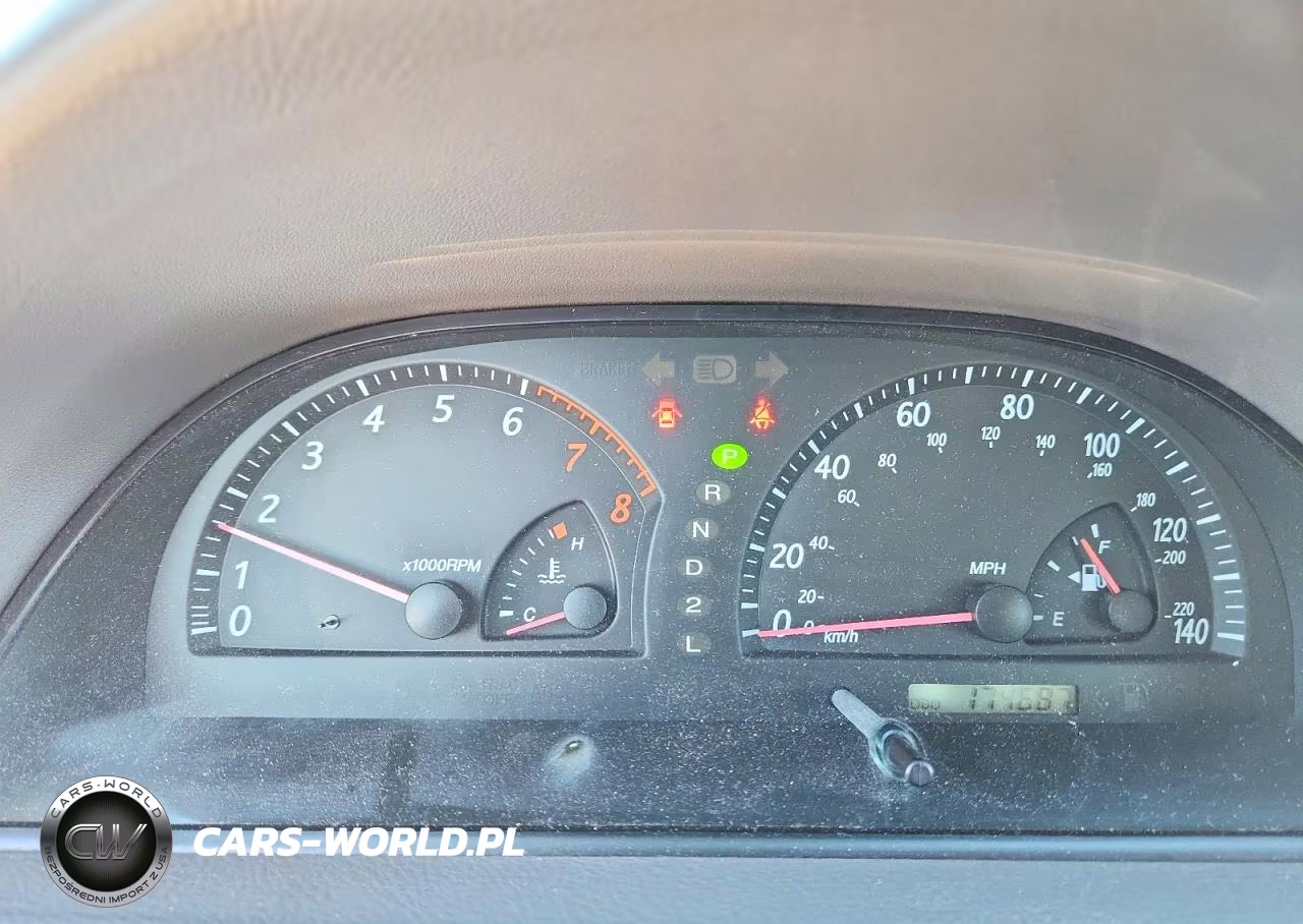 2002 Toyota Camry Xle V6 VIN:4T1BF30K02U031797 - 9