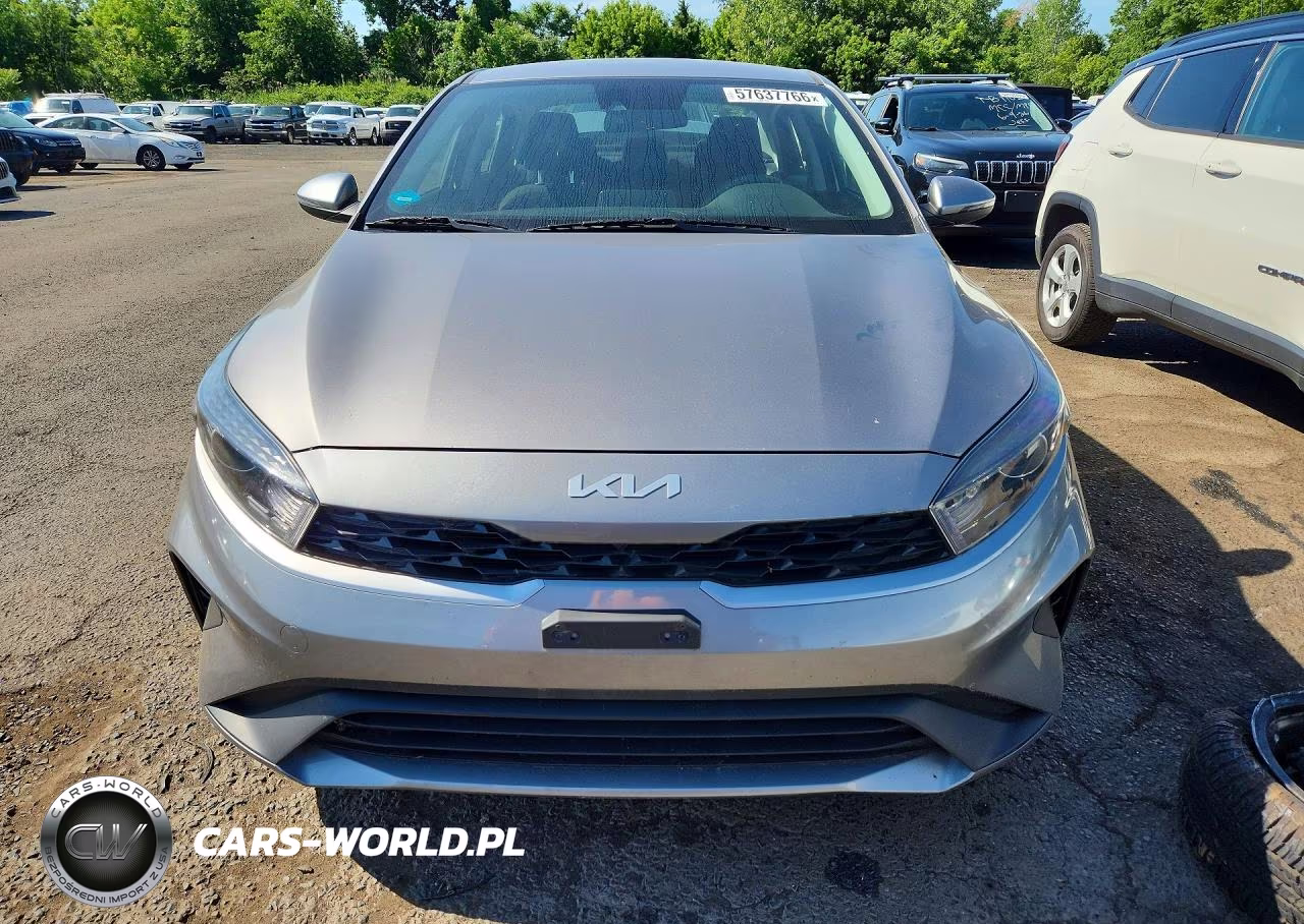 2023 Kia Forte Lxs VIN:3KPF24AD4PE531166 - 5