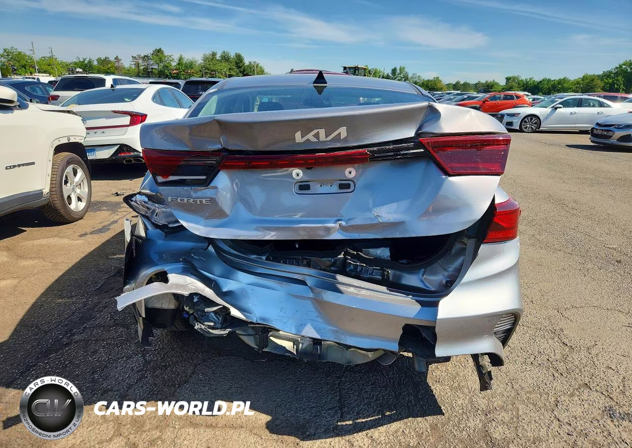 2023 Kia Forte Lxs VIN:3KPF24AD4PE531166 - 6