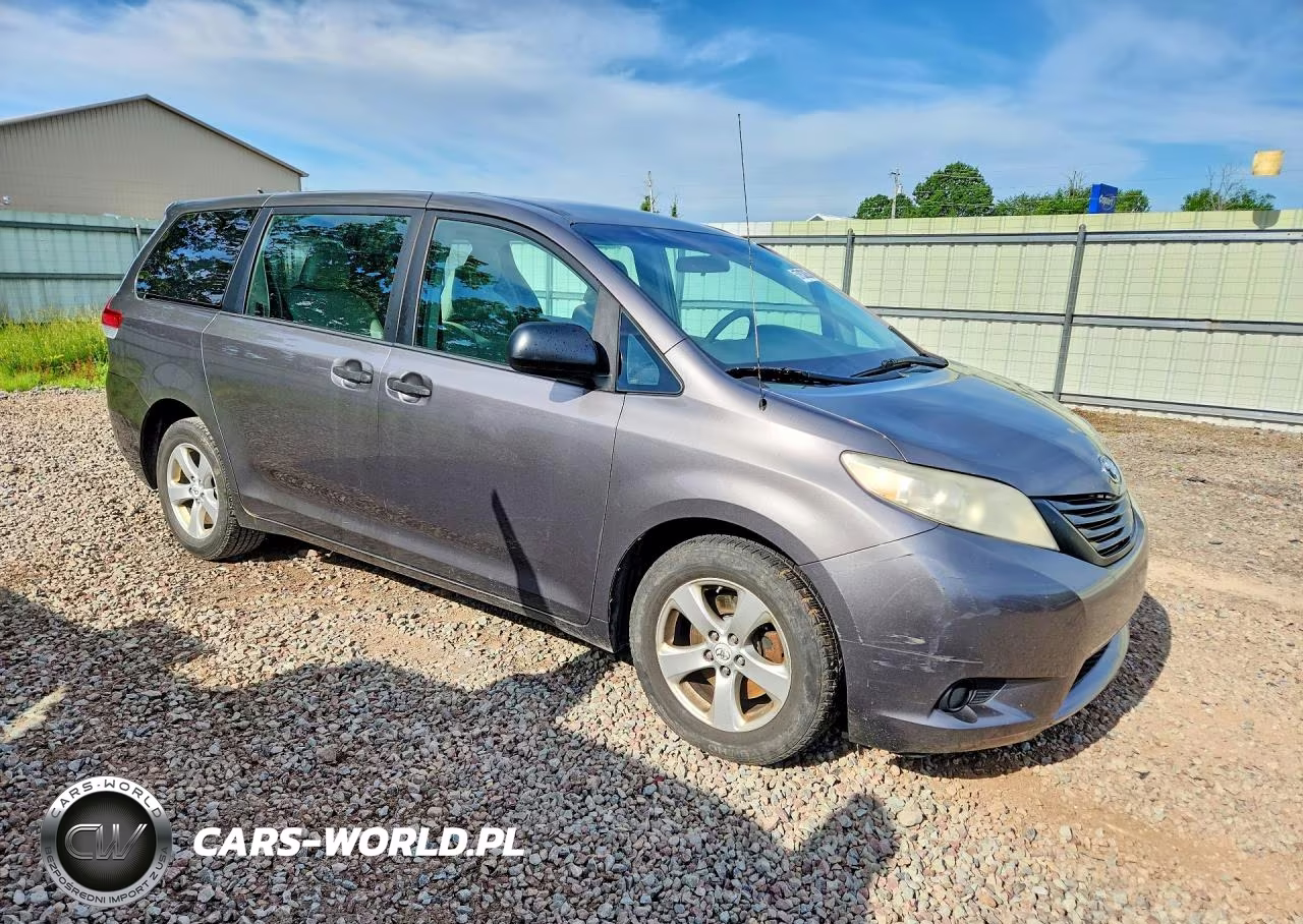 2011 Toyota Sienna Base 7-Passenger VIN:5TDKA3DC5BS006467 - 4