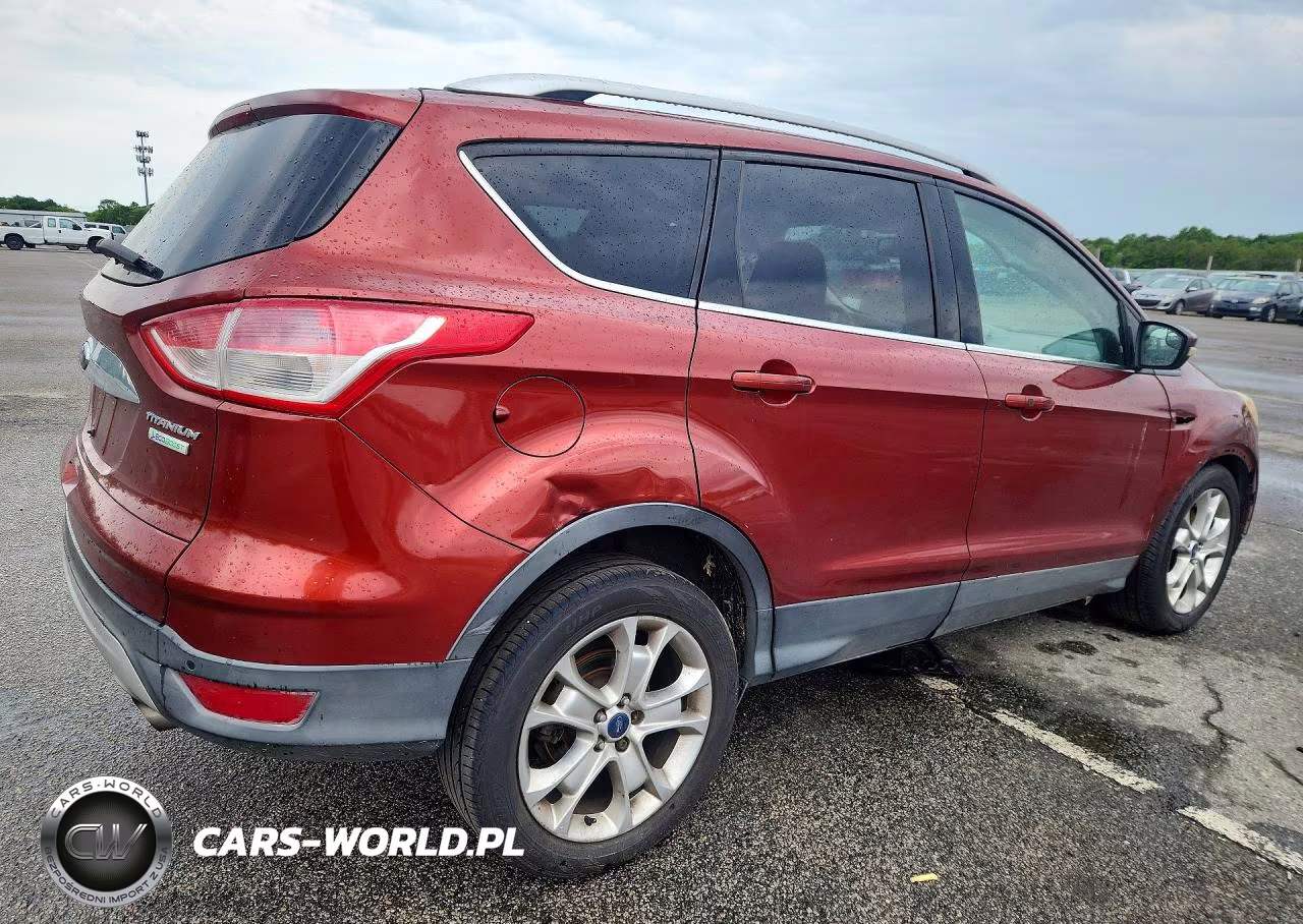 2015 Ford Escape Titanium VIN:1FMCU0J9XFUA20302 - 3