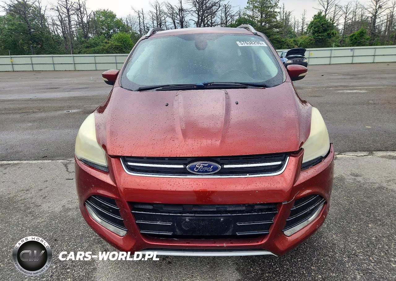 2015 Ford Escape Titanium VIN:1FMCU0J9XFUA20302 - 5