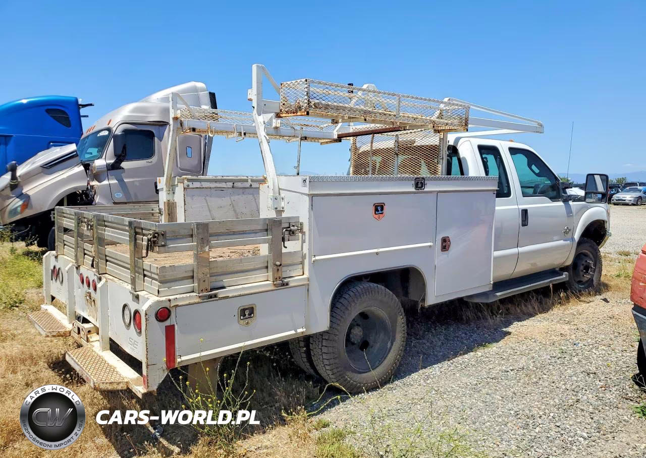 2016 Ford F350 Super Duty VIN:1FD8X3HT2GED32397 - 3