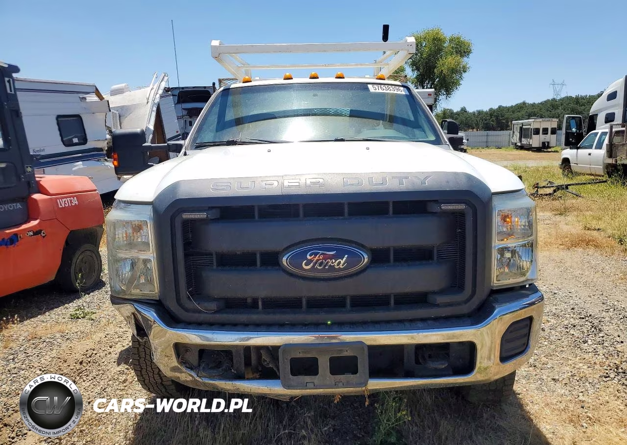 2016 Ford F350 Super Duty VIN:1FD8X3HT2GED32397 - 5