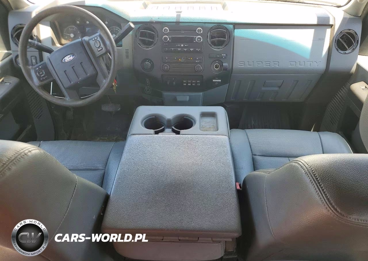2016 Ford F350 Super Duty VIN:1FD8X3HT2GED32397 - 8
