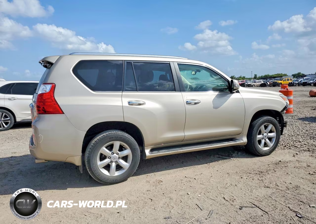 2011 Lexus Gx 460 VIN:JTJBM7FX2B5018030 - 3