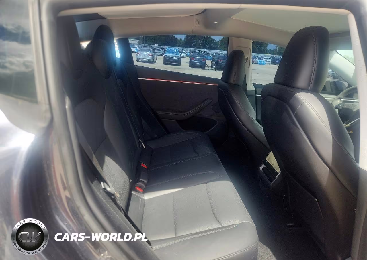 2024 Tesla Model 3 VIN:5YJ3E1EB3RF740879 - 10