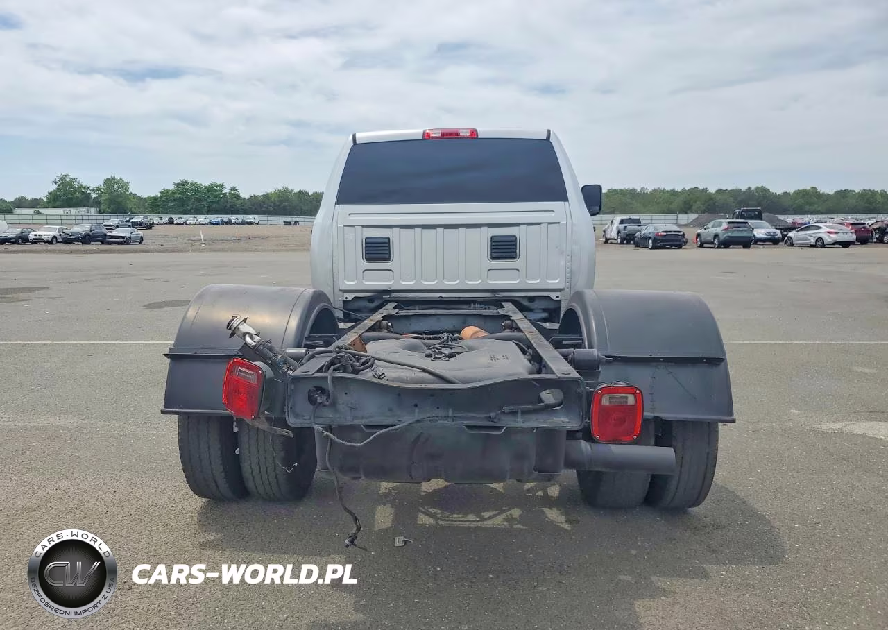 2015 Ram 3500 VIN:3C7WRTCL9FG592898 - 6