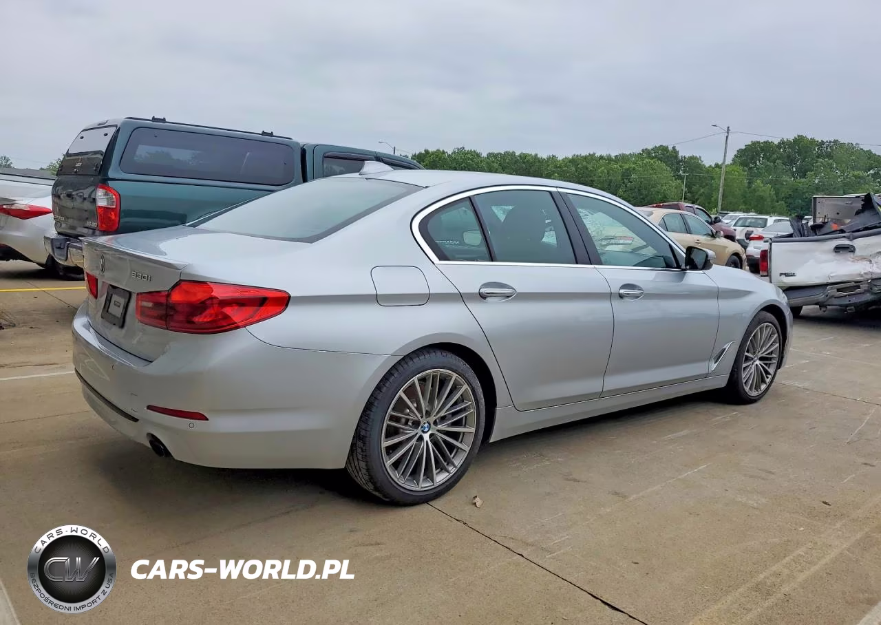 2018 BMW 530 Xi VIN:WBAJA7C57JWC74750 - 3