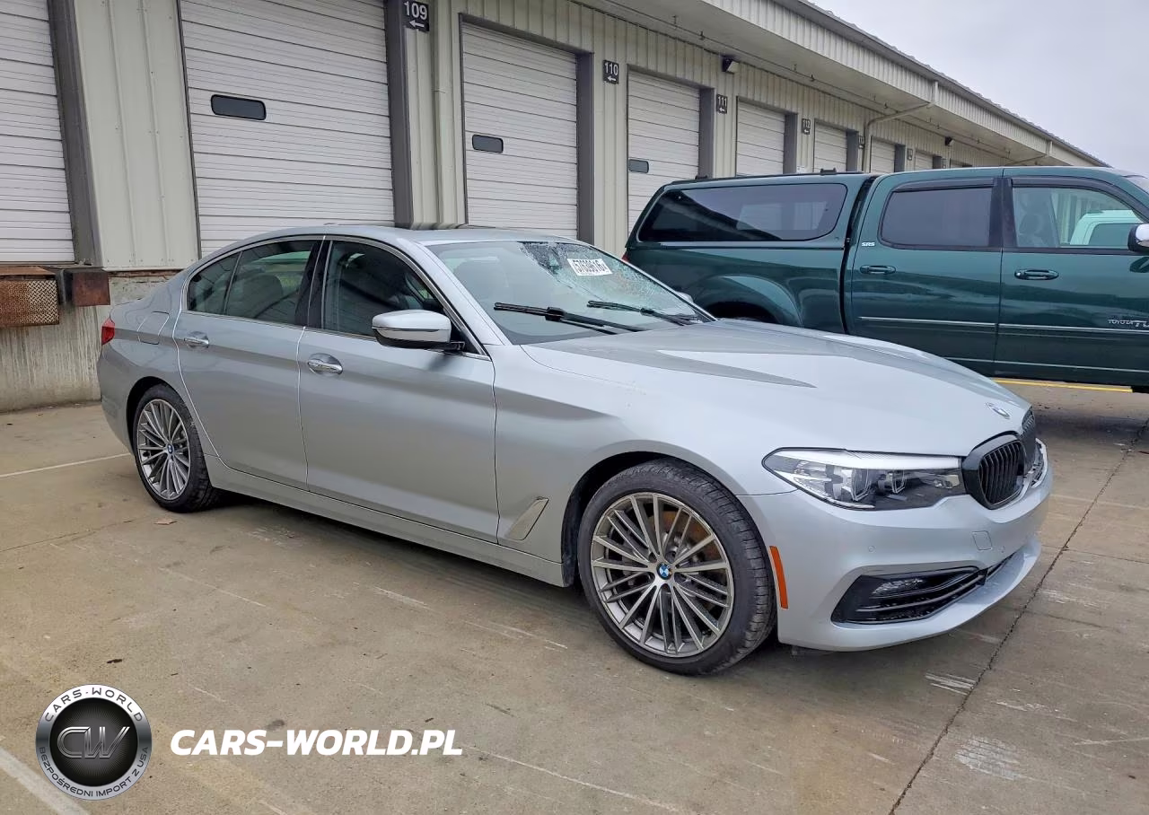 2018 BMW 530 Xi VIN:WBAJA7C57JWC74750 - 4