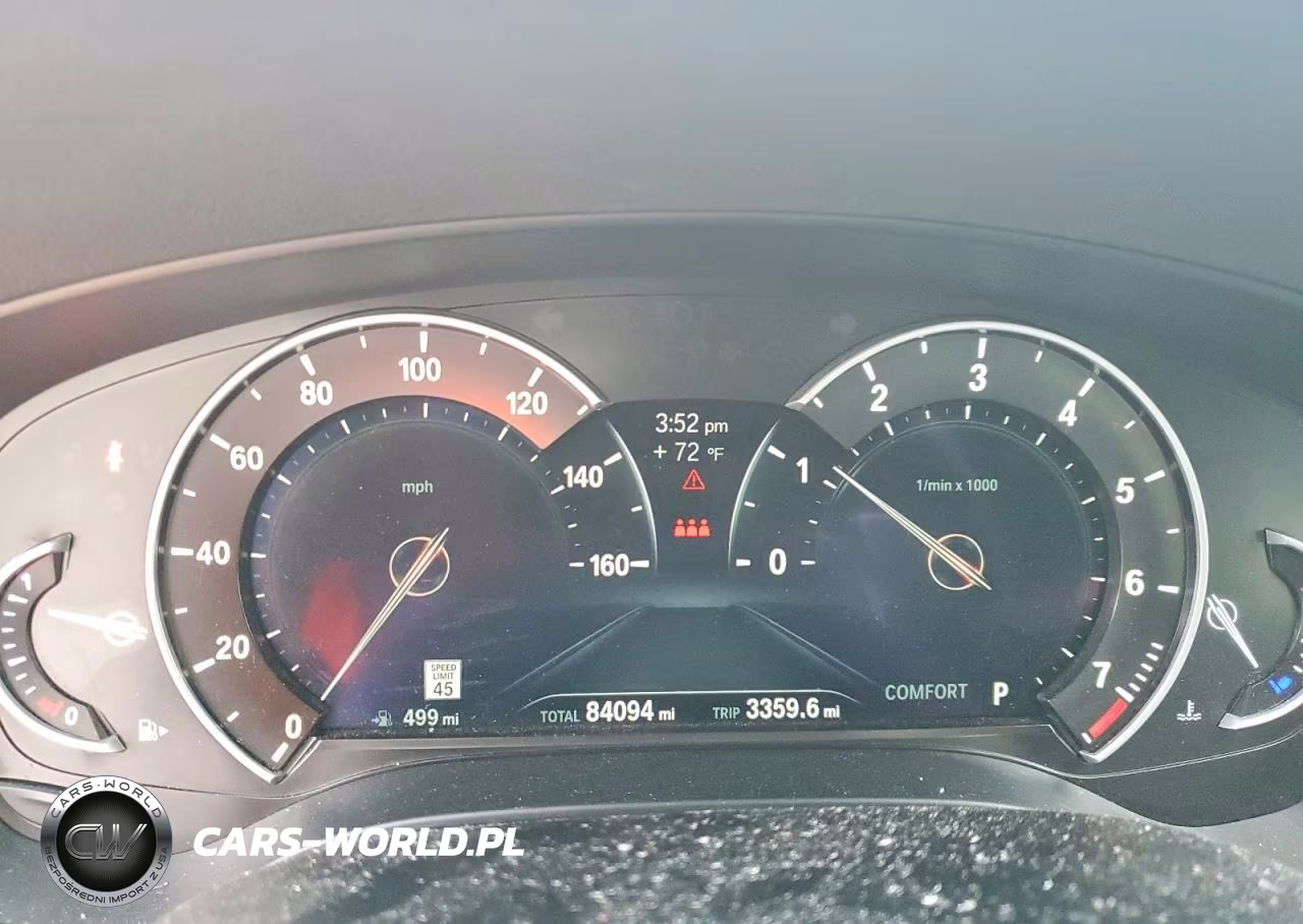 2018 BMW 530 Xi VIN:WBAJA7C57JWC74750 - 9