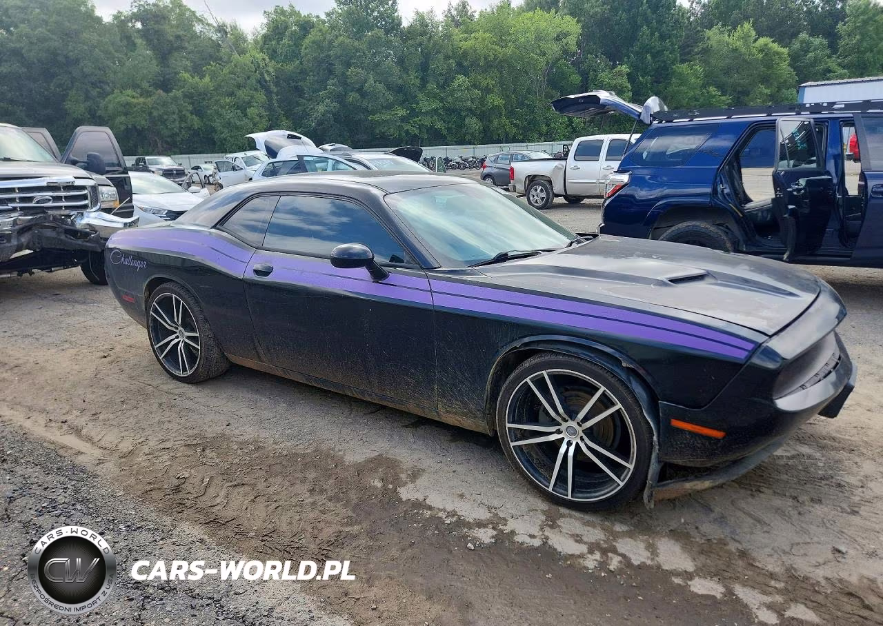 2017 Dodge Challenger Sxt VIN:2C3CDZAG9HH561228 - 4