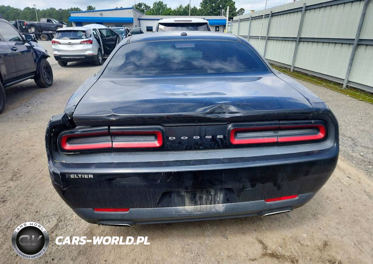 2017 Dodge Challenger Sxt VIN:2C3CDZAG9HH561228 - 6