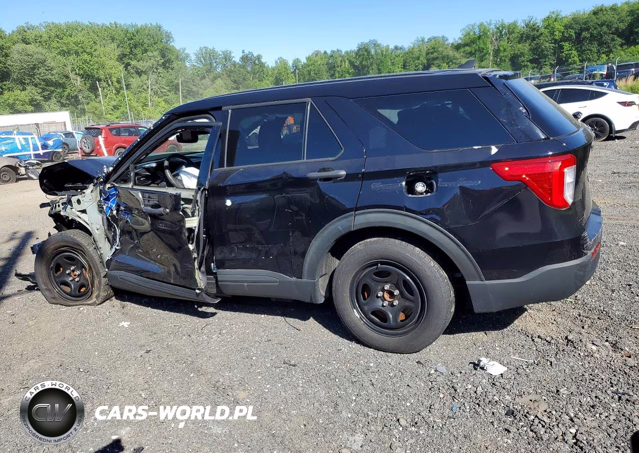 2021 Ford Explorer Police Interceptor VIN:1FM5K8AWXMNA14493 - 2