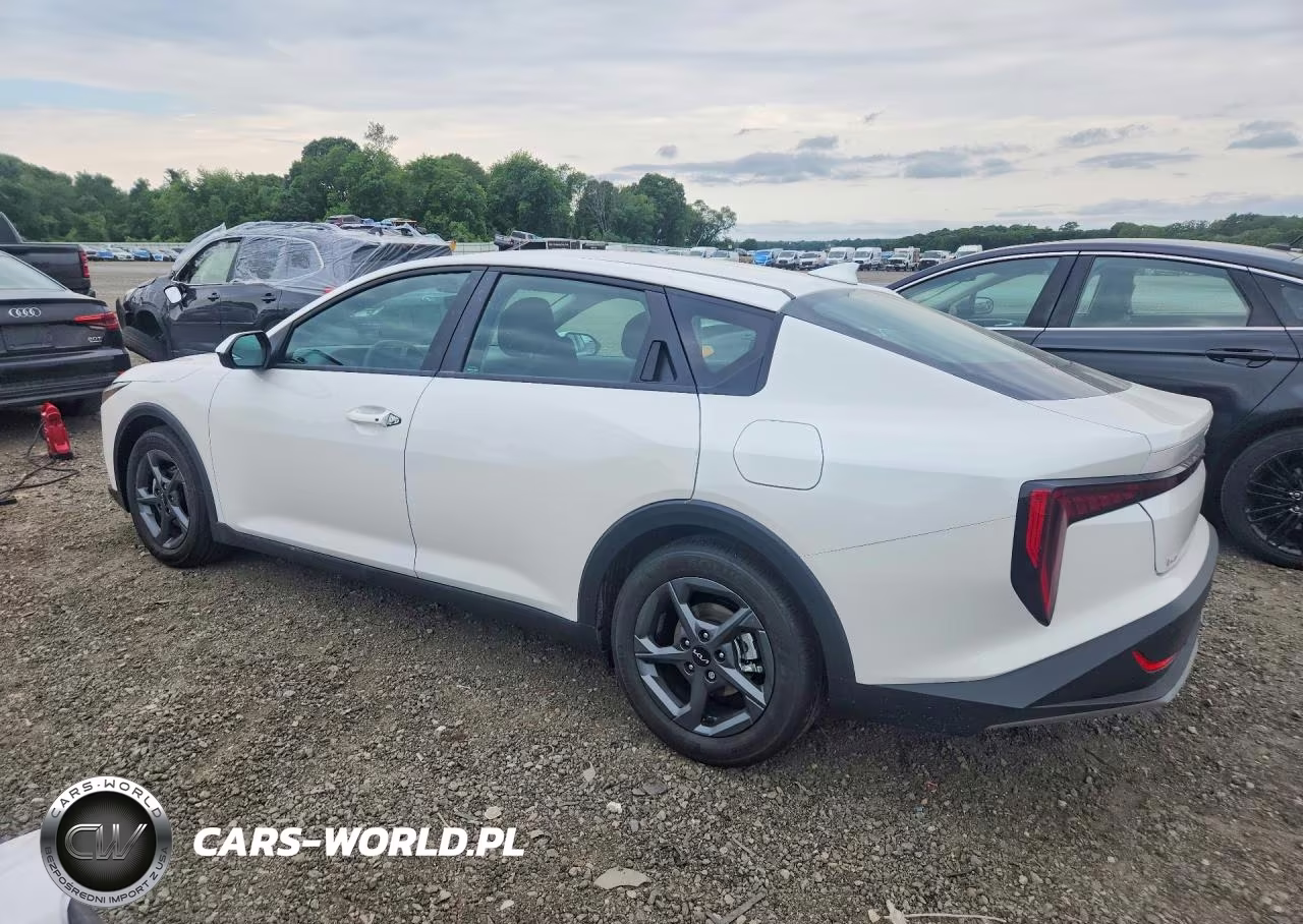 2026 Kia K4 Lxs VIN:3KPFT4DE6TE293803 - 2
