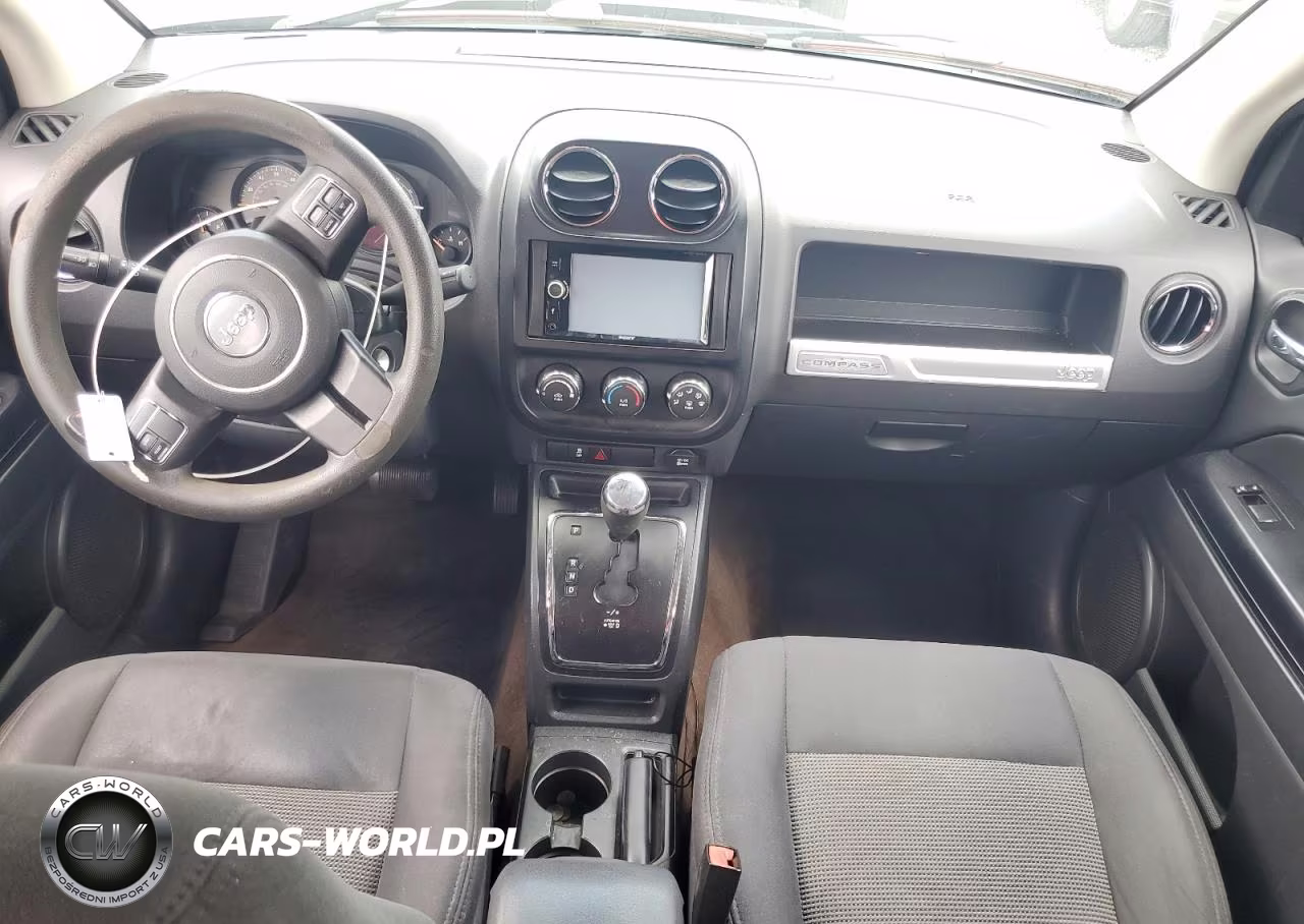 2015 Jeep Compass Sport VIN:1C4NJCBA4FD318201 - 8