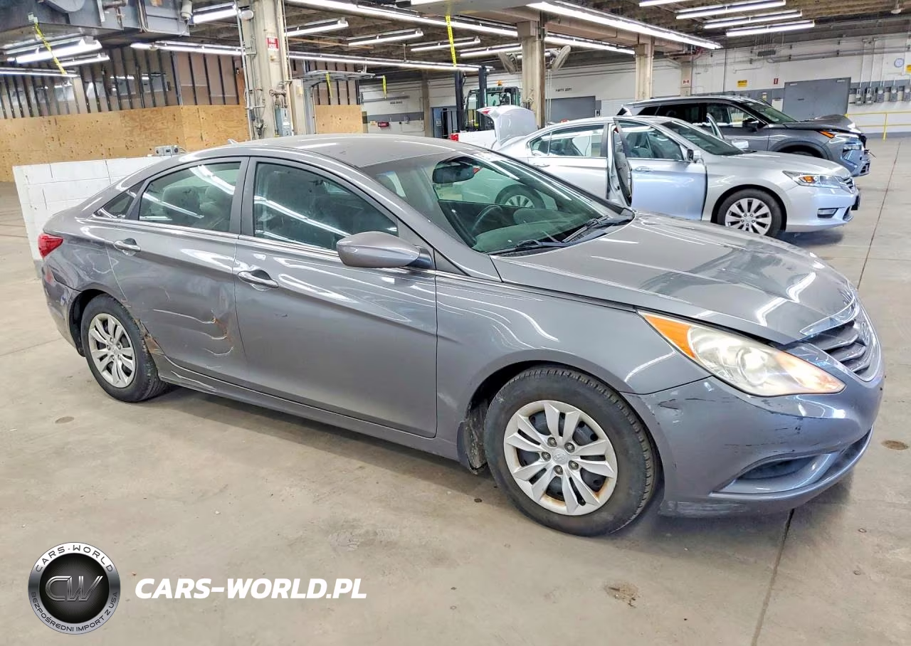 2011 Hyundai Sonata Gls VIN:5NPEB4ACXBH233650 - 4