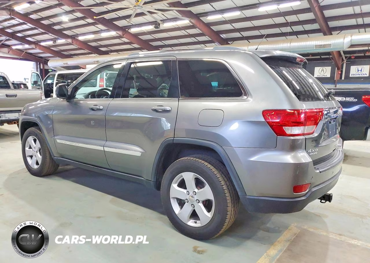 2012 Jeep Grand Cherokee Laredo VIN:1C4RJFAG8CC233789 - 2