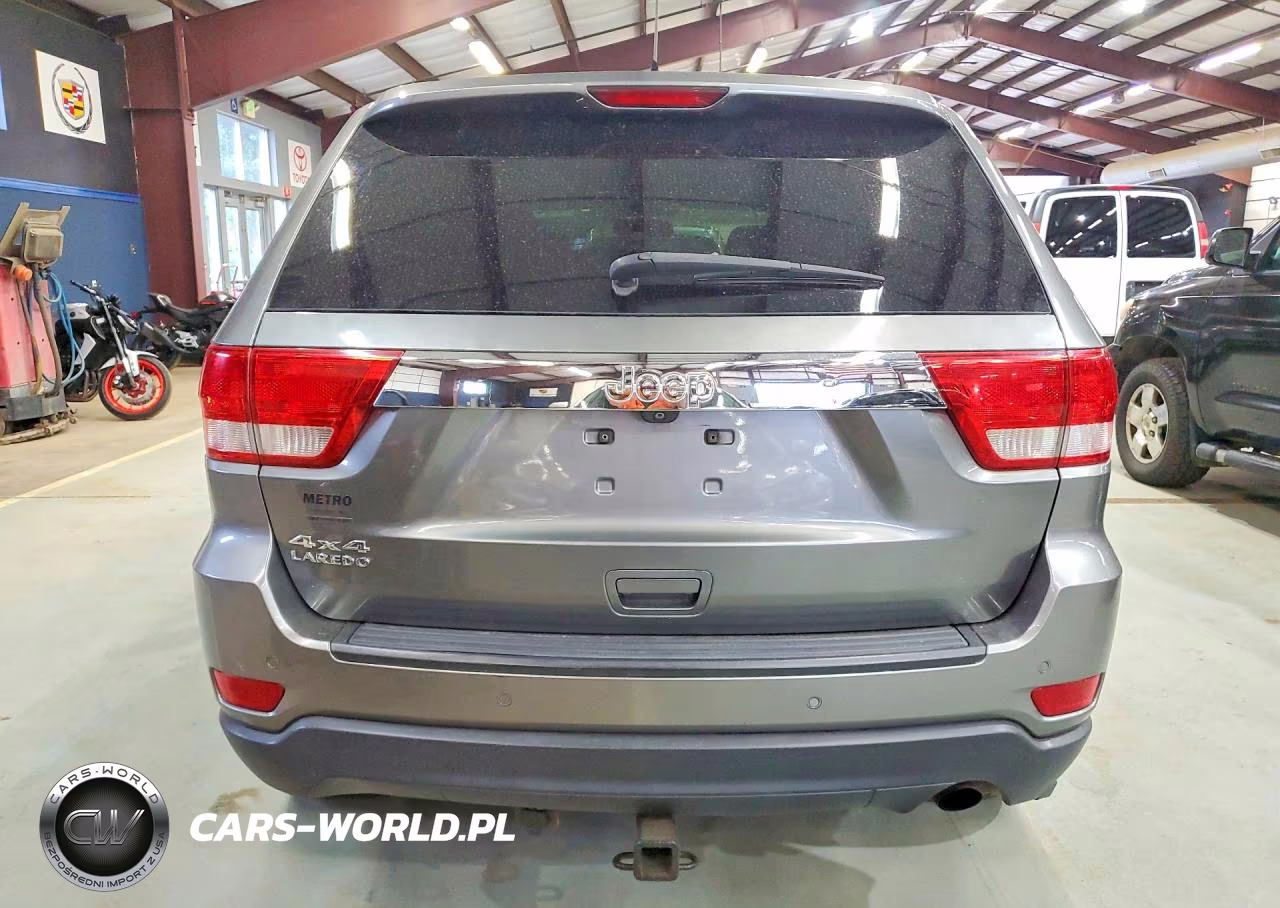 2012 Jeep Grand Cherokee Laredo VIN:1C4RJFAG8CC233789 - 6
