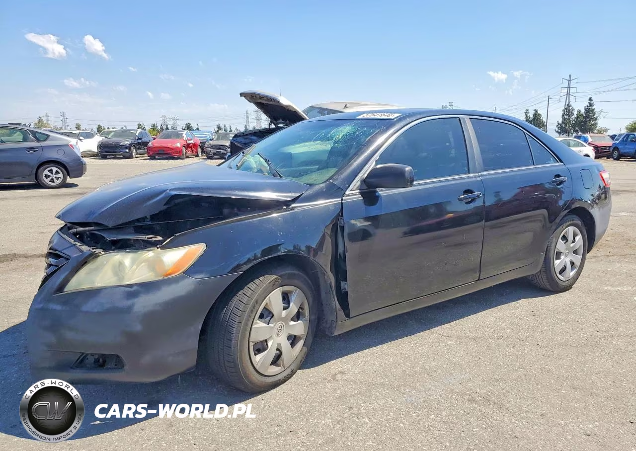 2009 Toyota Camry Le V6 – zdjęcie 1 z 12