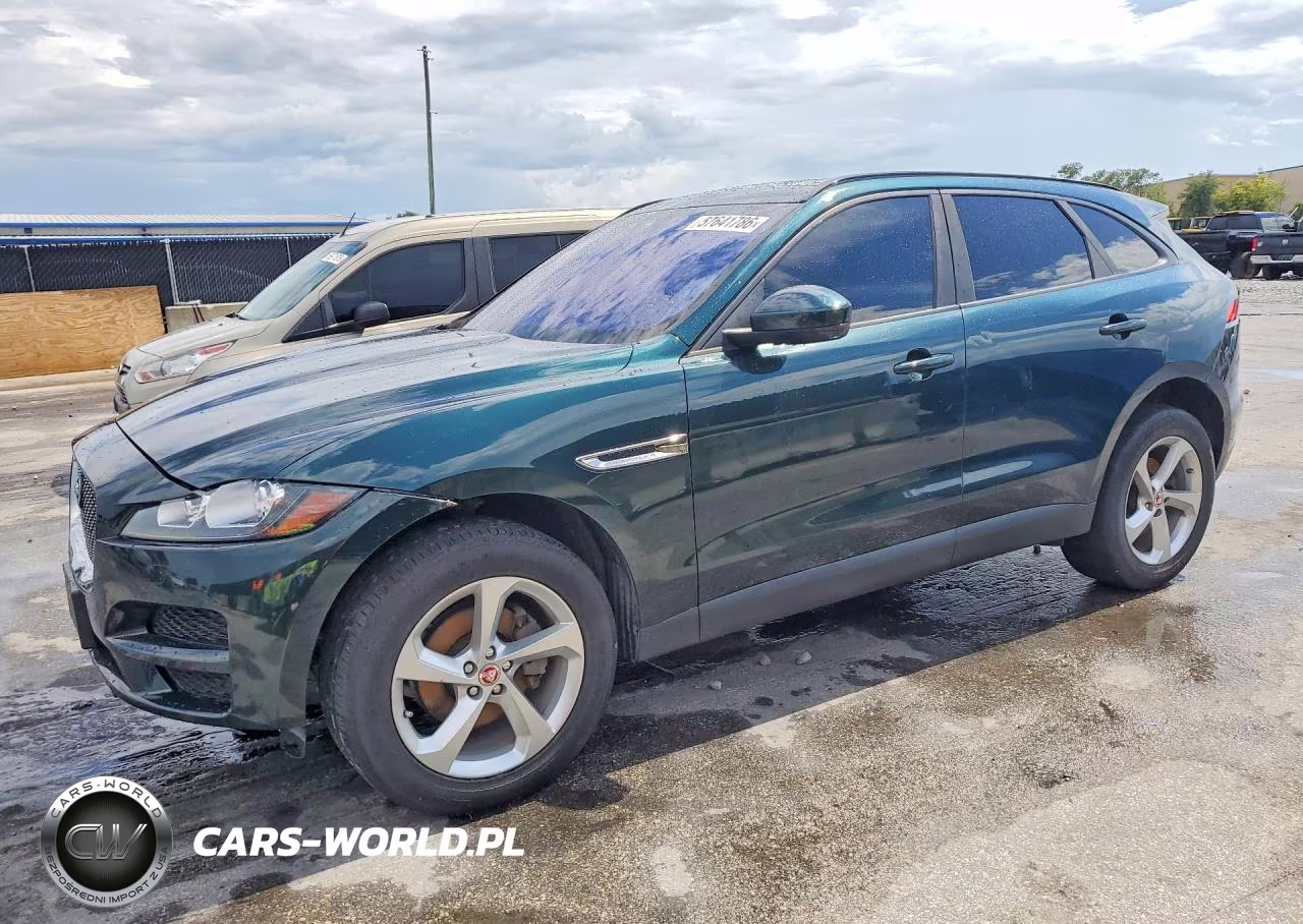 2017 Jaguar F-Pace Premium