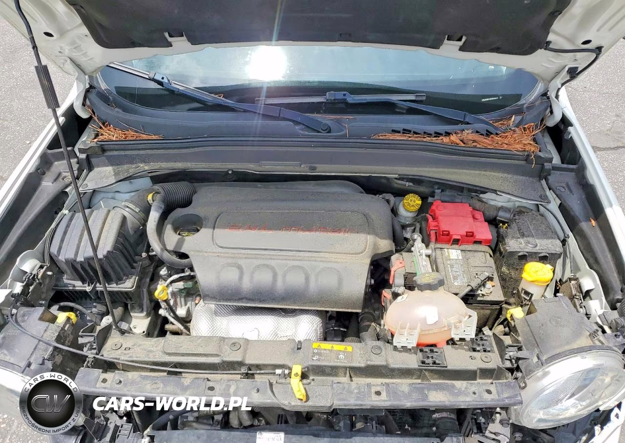 2019 Jeep Renegade Latitude VIN:ZACNJABB1KPK90427 - 12