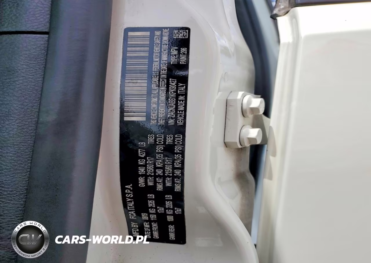 2019 Jeep Renegade Latitude VIN:ZACNJABB1KPK90427 - 13