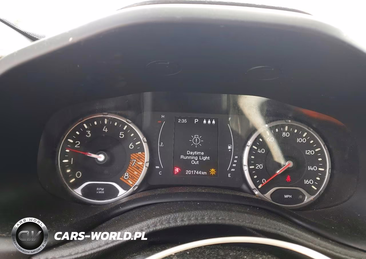 2019 Jeep Renegade Latitude VIN:ZACNJABB1KPK90427 - 9