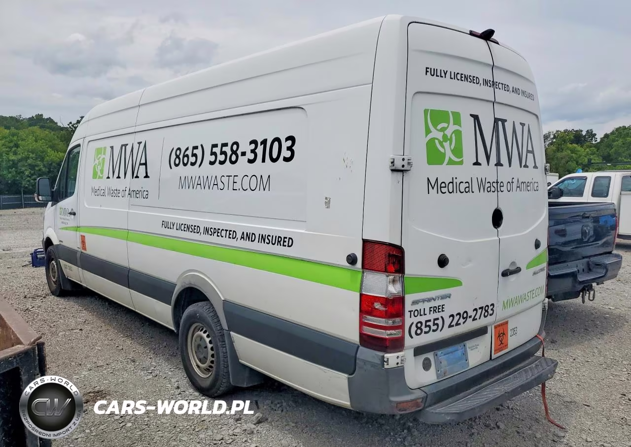 2015 Mercedes-Benz Sprinter 2500 Delivery Van VIN:WD3PE8DC9FP122353 - 2