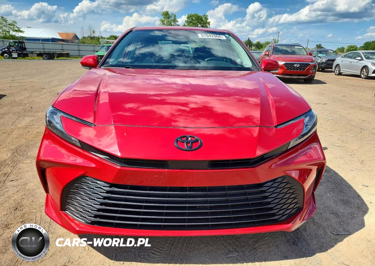 2025 Toyota Camry Le VIN:4T1DAACK7SU066795 - 5