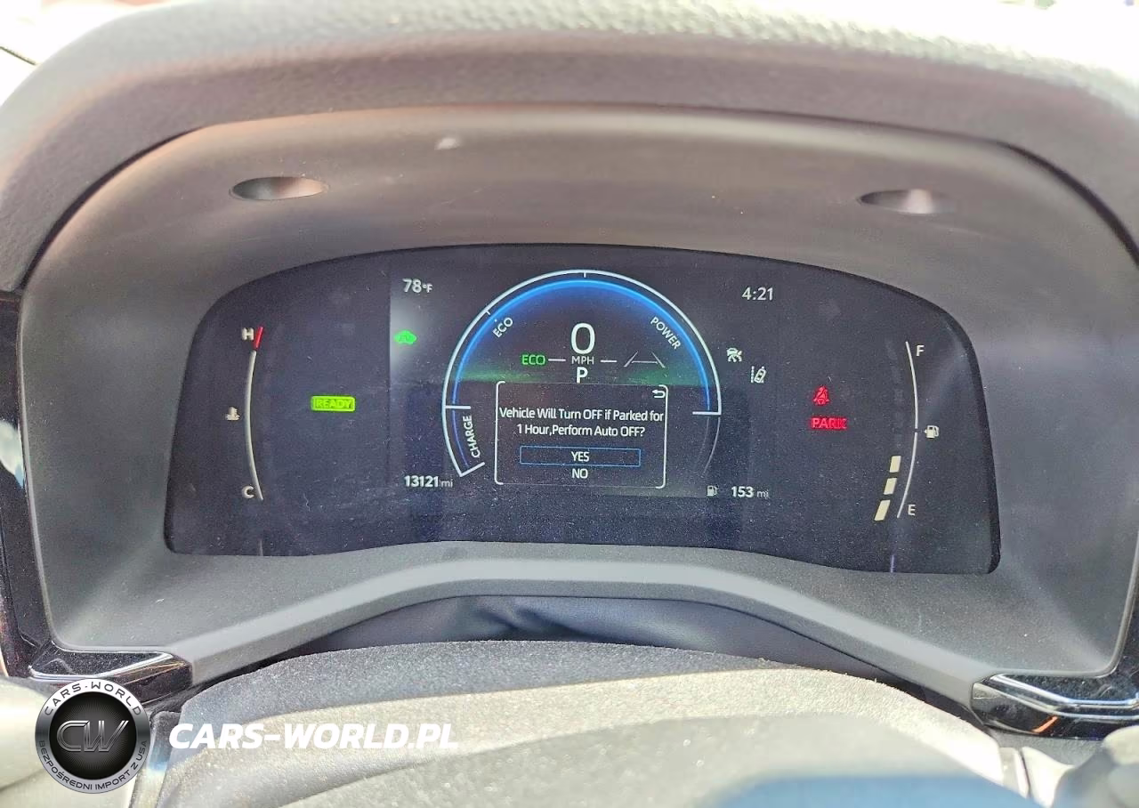2025 Toyota Camry Le VIN:4T1DAACK7SU066795 - 9
