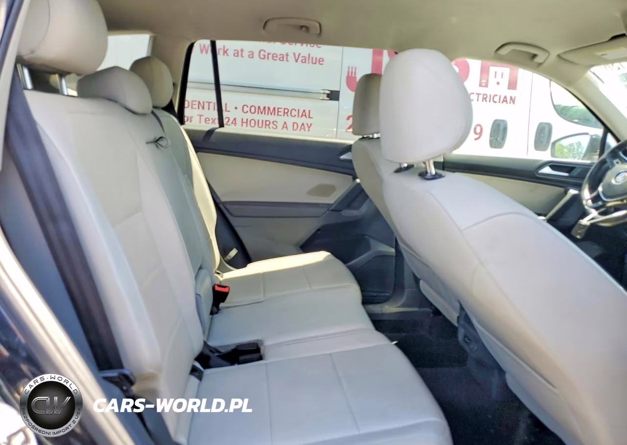 2019 Volkswagen Tiguan Se VIN:3VV2B7AX8KM056356 - 11