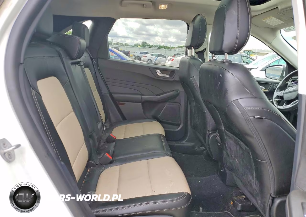 2022 Ford Escape Titanium VIN:1FMCU9J98NUB63915 - 11