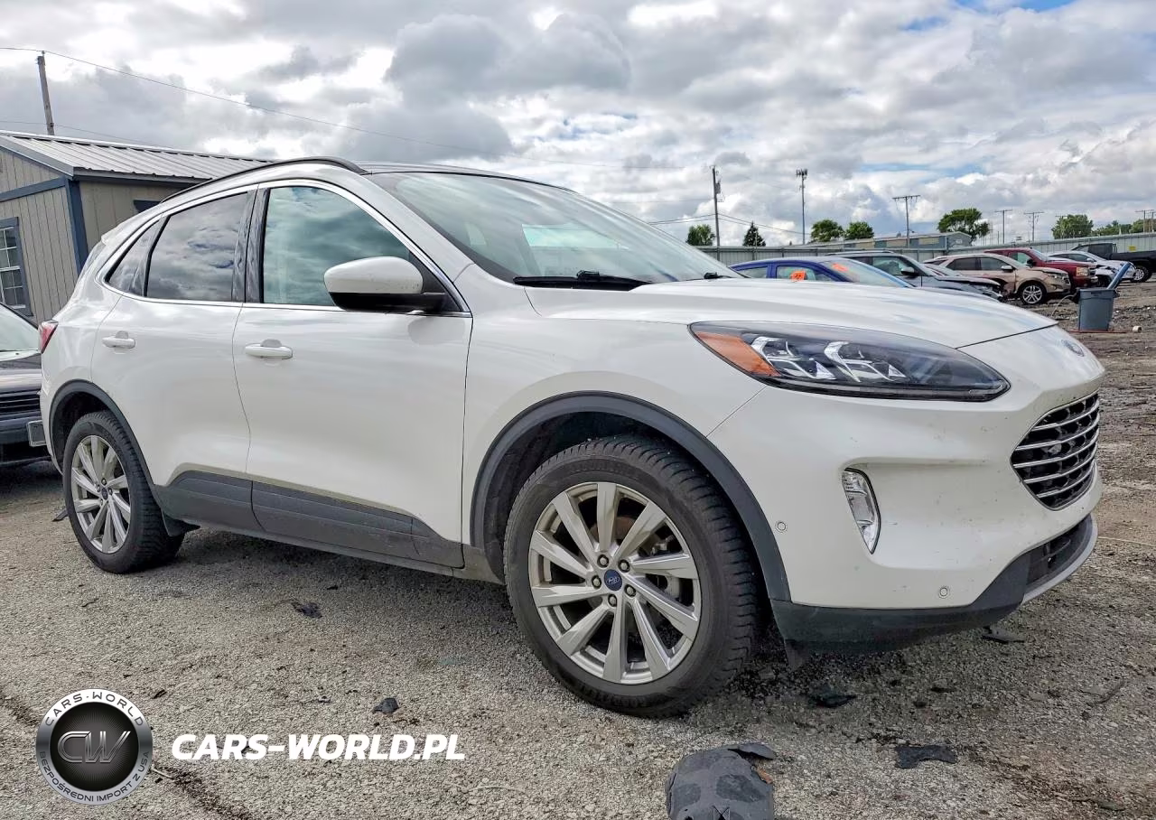 2022 Ford Escape Titanium VIN:1FMCU9J98NUB63915 - 4