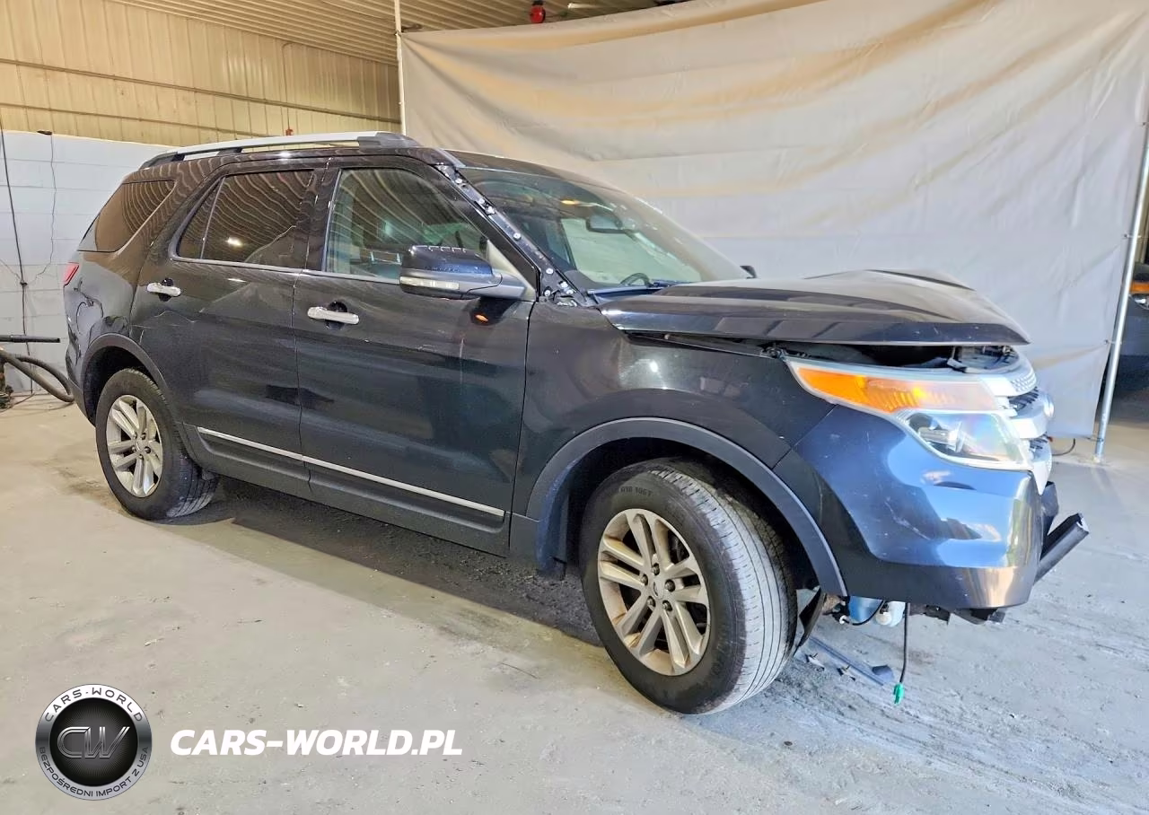 2012 Ford Explorer Xlt VIN:1FMHK8D89CGA89604 - 4