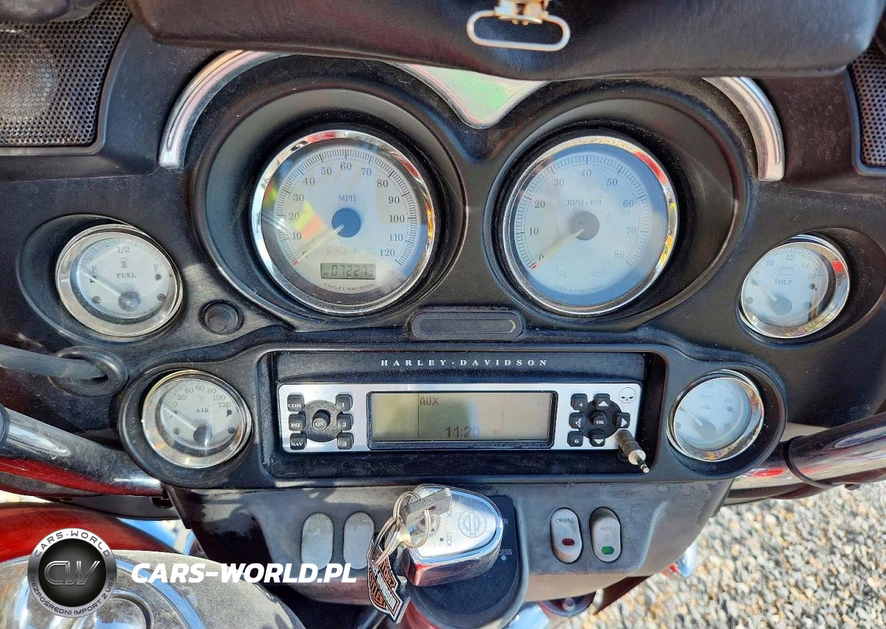 2010 Harley-Davidson Flhx VIN:1HD1KB419AB640287 - 7