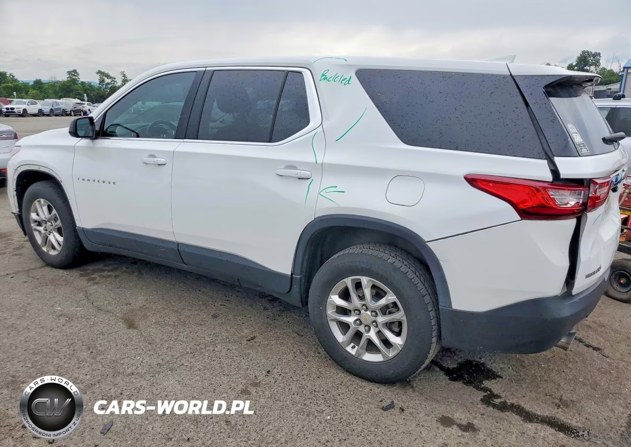 2018 Chevrolet Traverse Ls VIN:1GNERFKW3JJ116084 - 2
