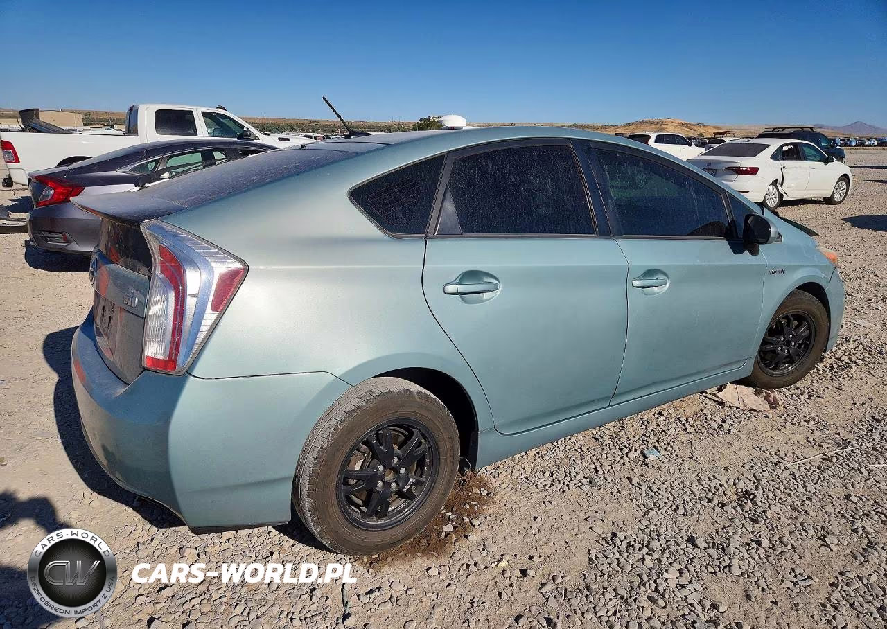 TOYOTA PRIUS VIN:JTDKN3DU2E1764913 - 3