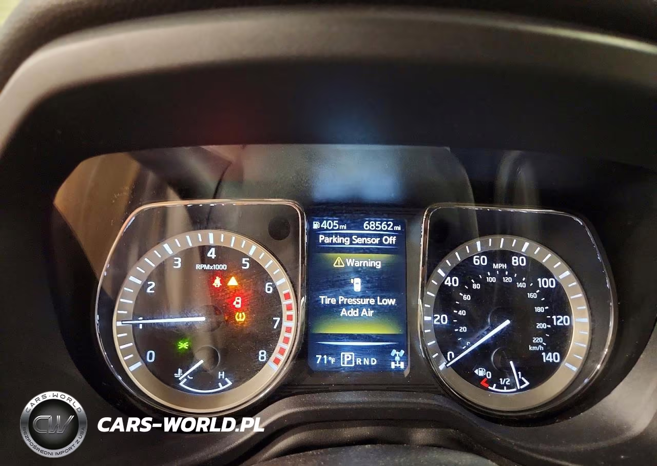 2018 Nissan Titan Sv VIN:1N6AA1C59JN506586 - 9