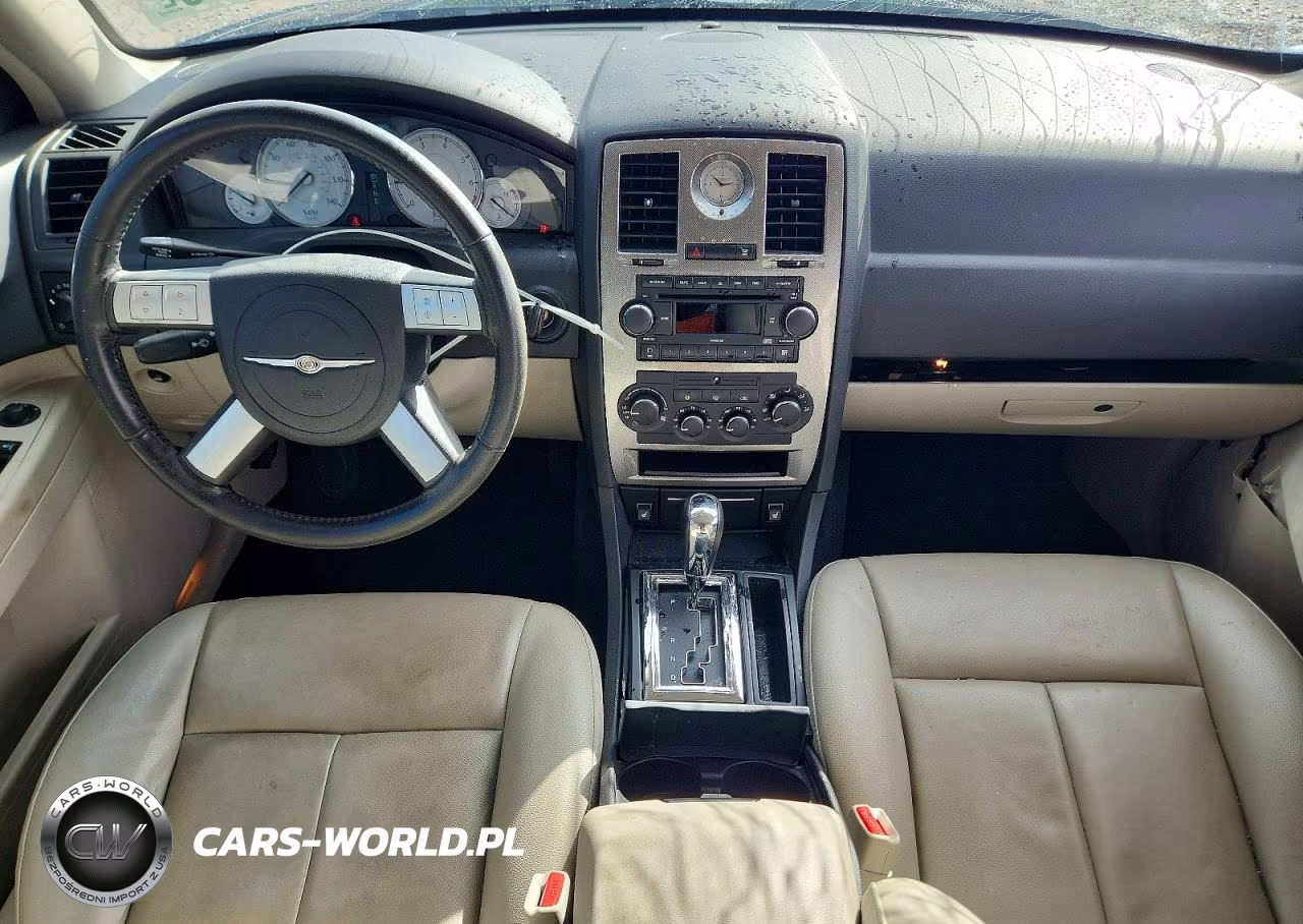 2006 Chrysler 300 Touring VIN:2C3KA53G06H538105 - 8