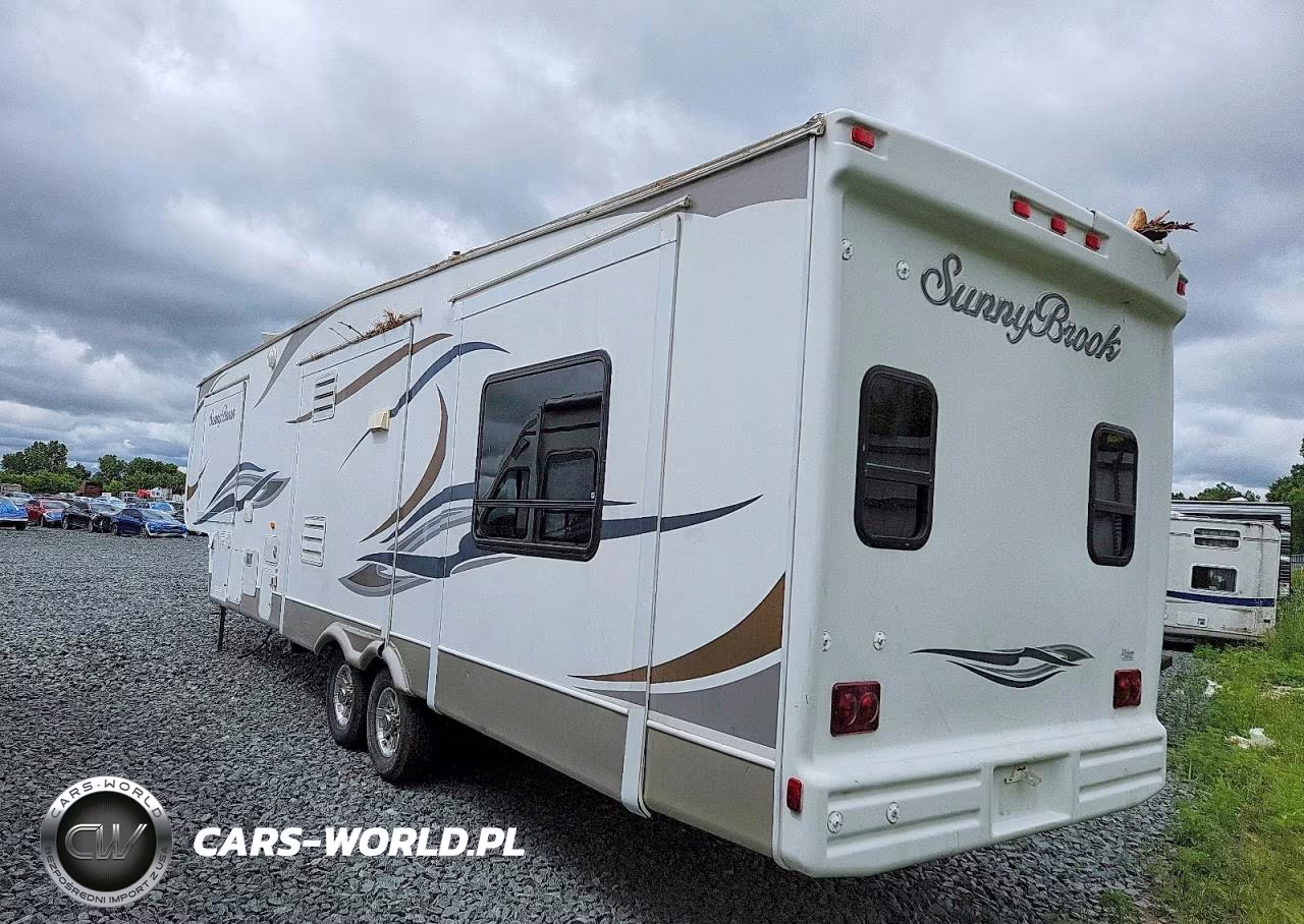 2011 Sunnybrook Camper VIN:4UBBR0T28B1H92405 - 3