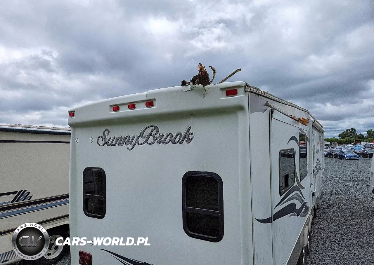 2011 Sunnybrook Camper VIN:4UBBR0T28B1H92405 - 9
