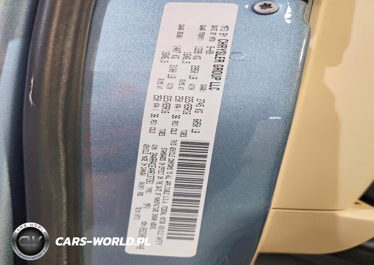 2010 Chrysler Town & Country Lx VIN:2A4RR4DE4AR137261 - 13