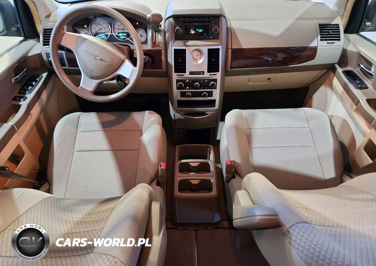 2010 Chrysler Town & Country Lx VIN:2A4RR4DE4AR137261 - 8