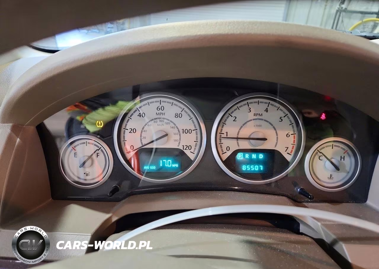 2010 Chrysler Town & Country Lx VIN:2A4RR4DE4AR137261 - 9