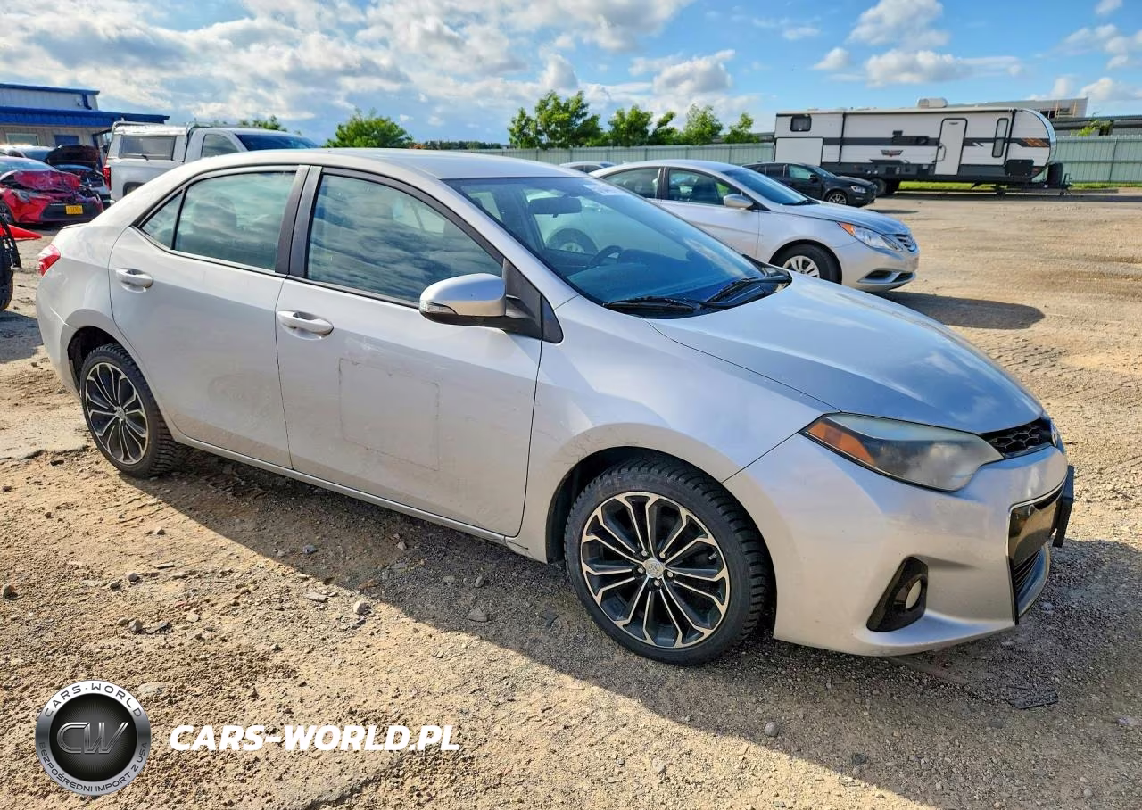 2016 Toyota Corolla S Plus VIN:2T1BURHE3GC494761 - 4