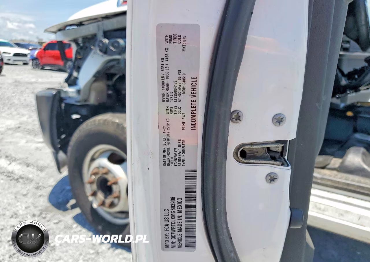 2021 Ram 3500 VIN:3C7WRTCLXMG603906 - 12